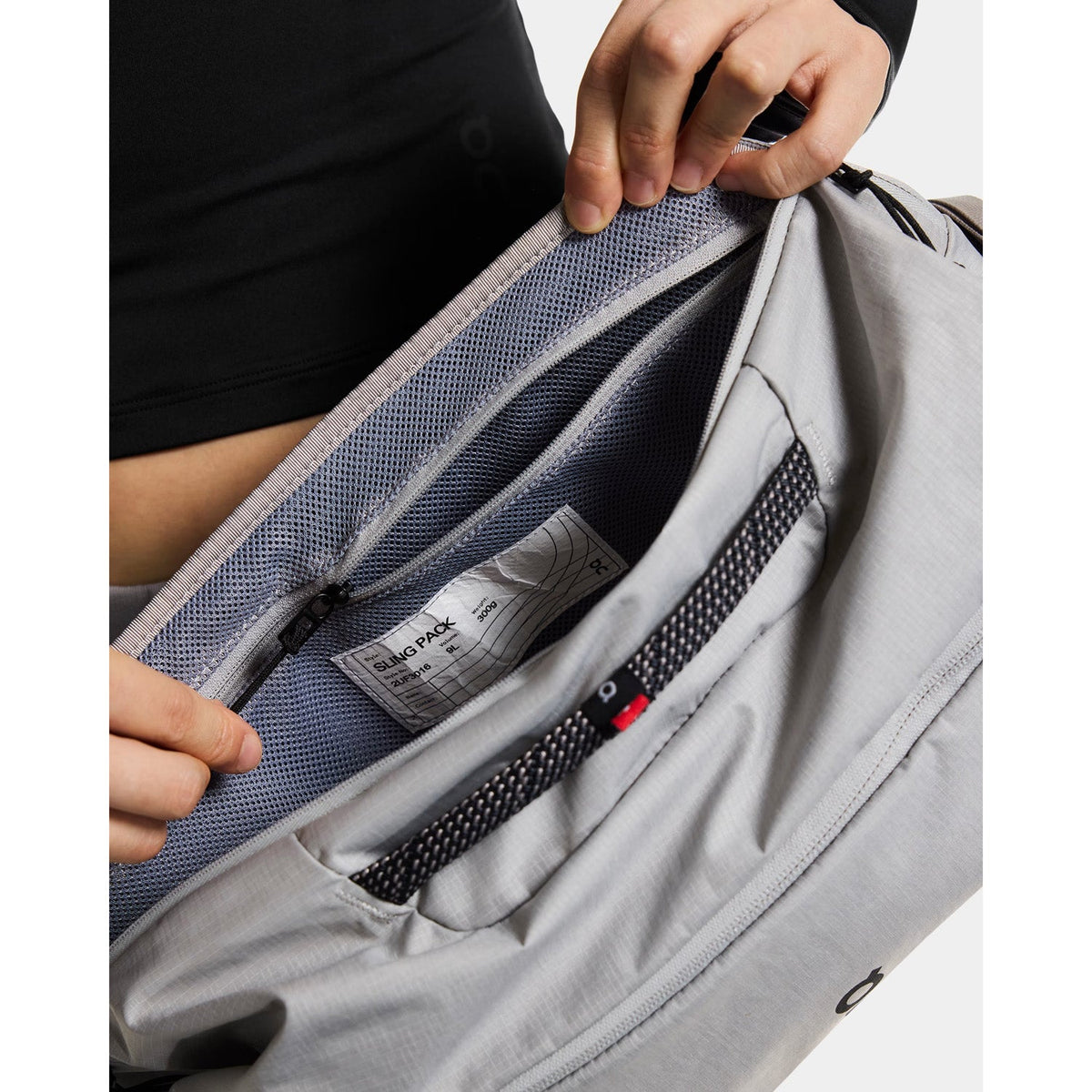 ON Sling Pack 9L Glacier Black - BAGS - Canada