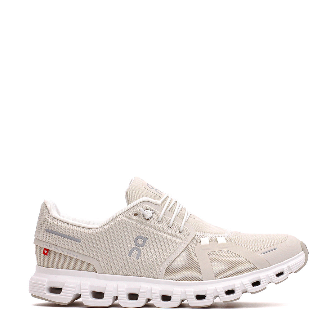 ON Women Cloud 6 Pearl White 3WF10060755 - FOOTWEAR - Canada Main image
