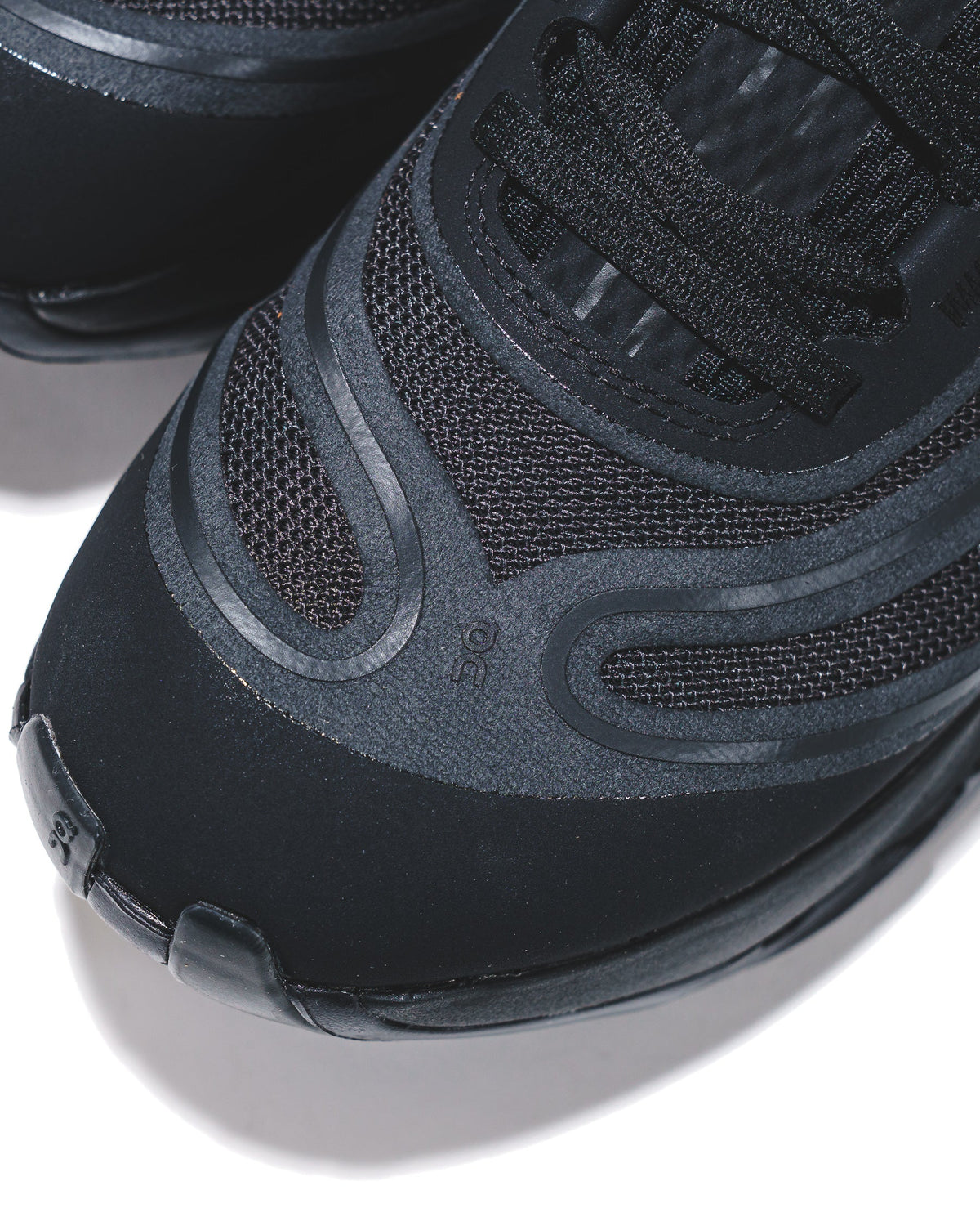 ON Women Cloudflow 5 AD Black Magnet 3WF30440761 - FOOTWEAR - Canada