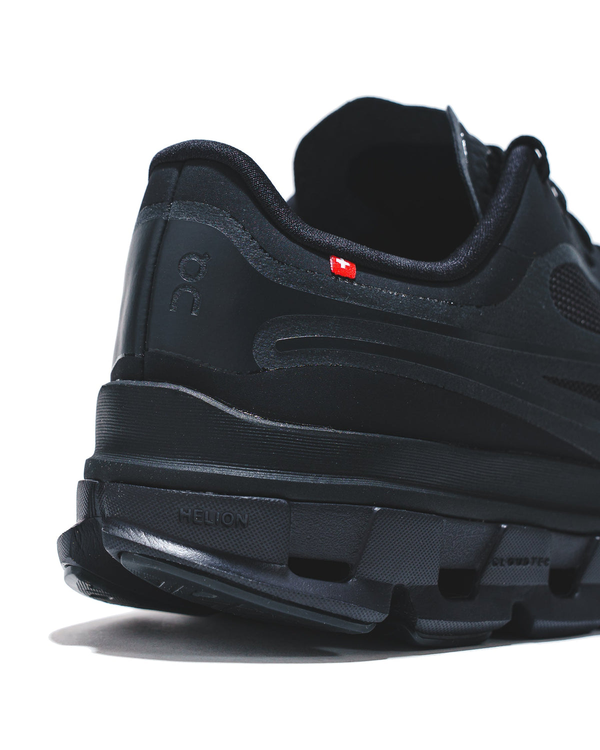 ON Women Cloudflow 5 AD Black Magnet 3WF30440761 - FOOTWEAR - Canada