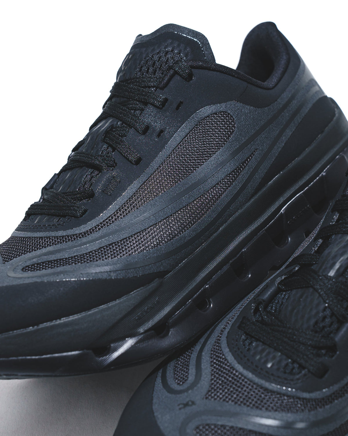 ON Women Cloudflow 5 AD Black Magnet 3WF30440761 - FOOTWEAR - Canada