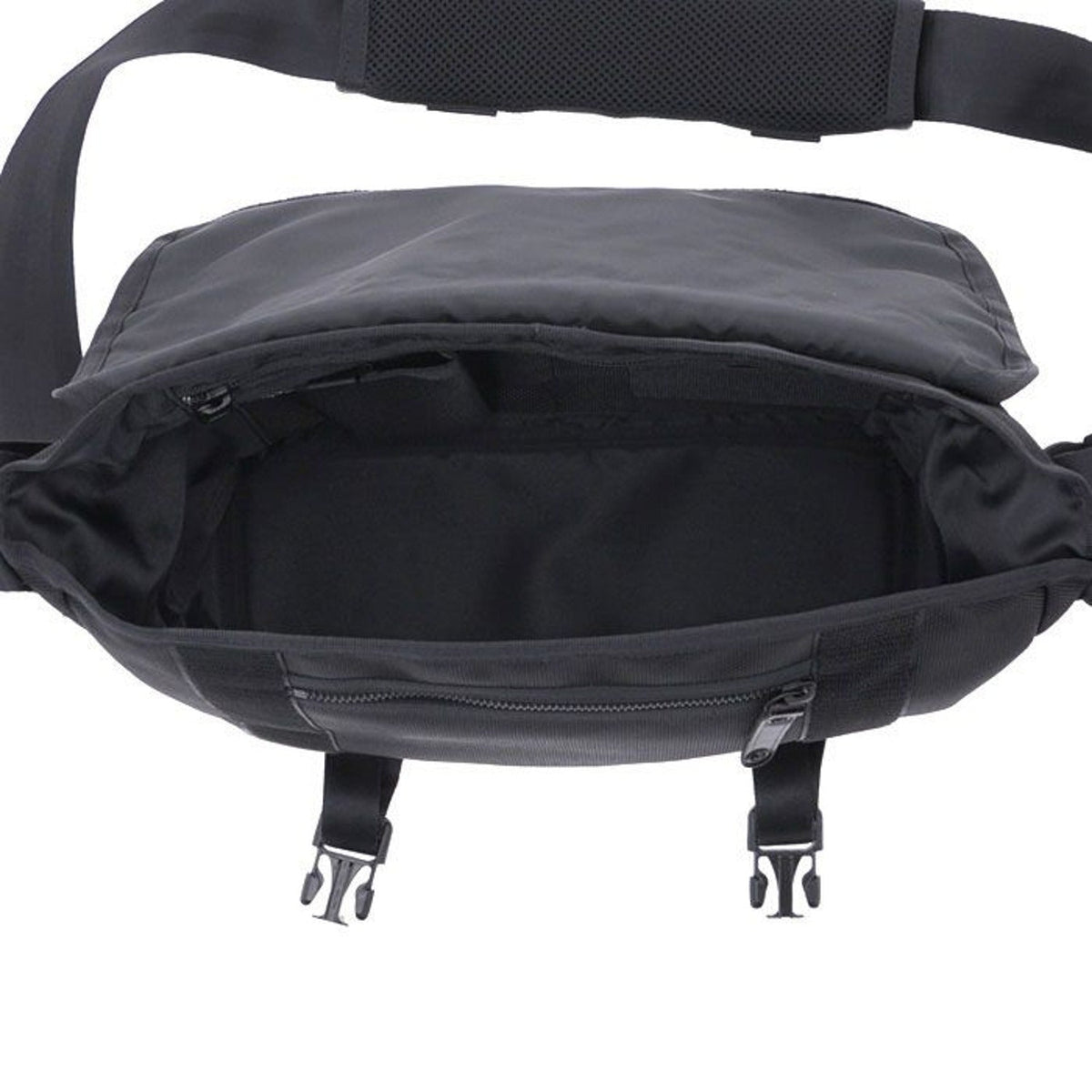 Porter Heat Messenger Bag Small Black - BAGS Canada