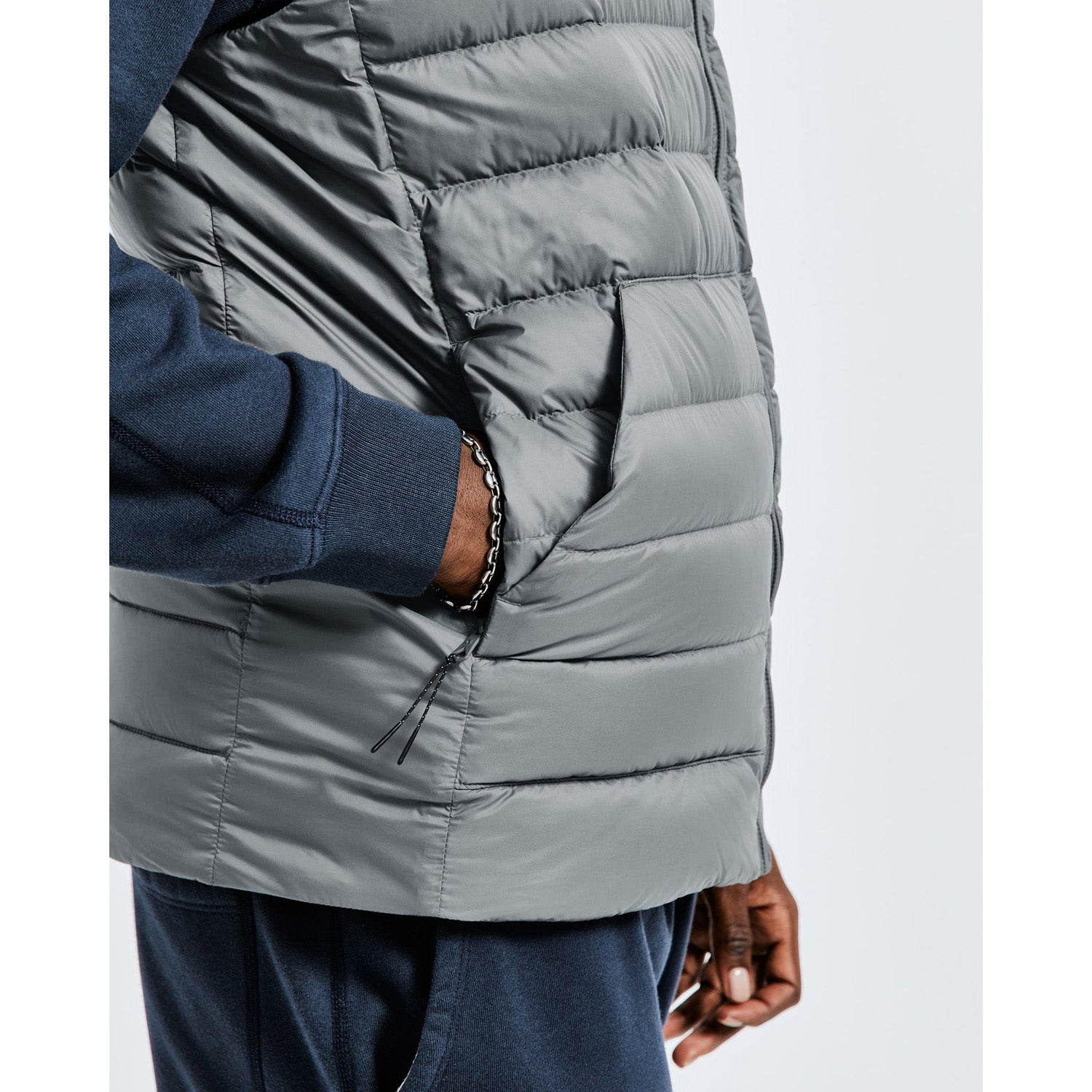 Reigning Champ Men Woven Warm-Up Downfill Vest Carbon RC-4237-CBN - OUTERWEAR - Canada