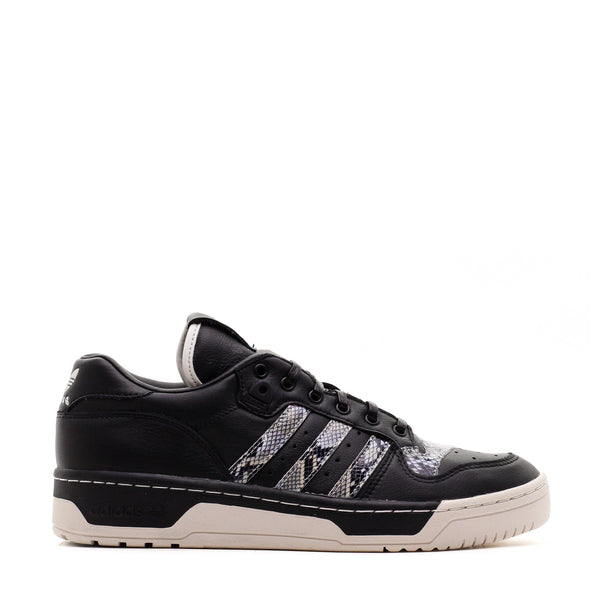Adidas b37112 hotsell