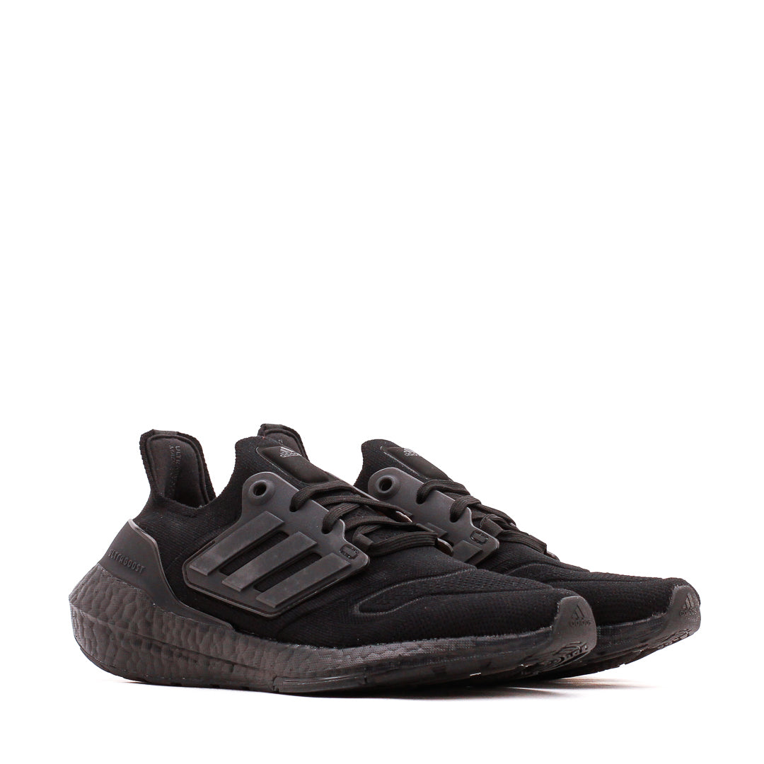 Adidas ultra boost triple black canada hotsell