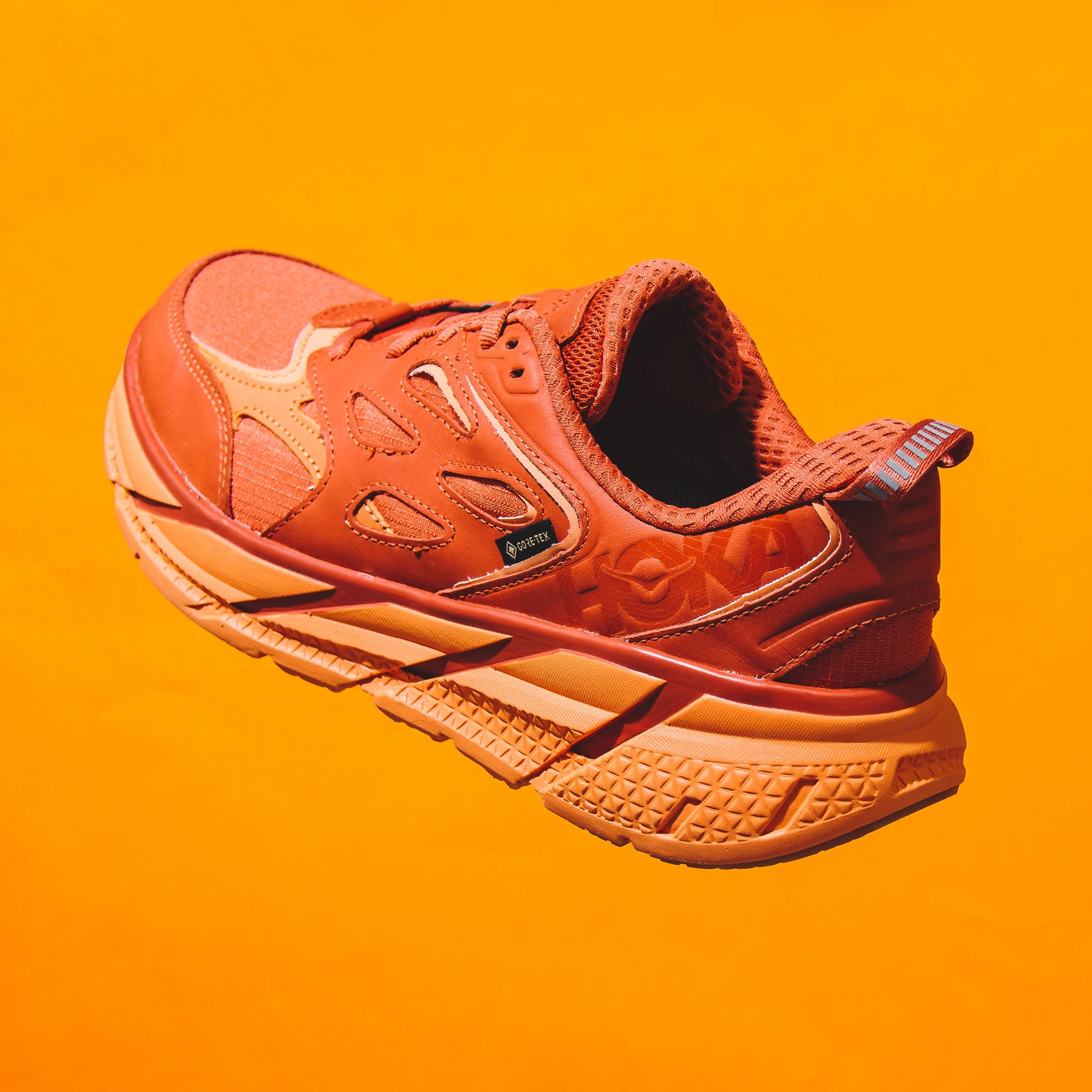 Hoka One One Men Clifton L GTX Gore-Tex Burnt Ochre Copper Tan 1129972-BOCT