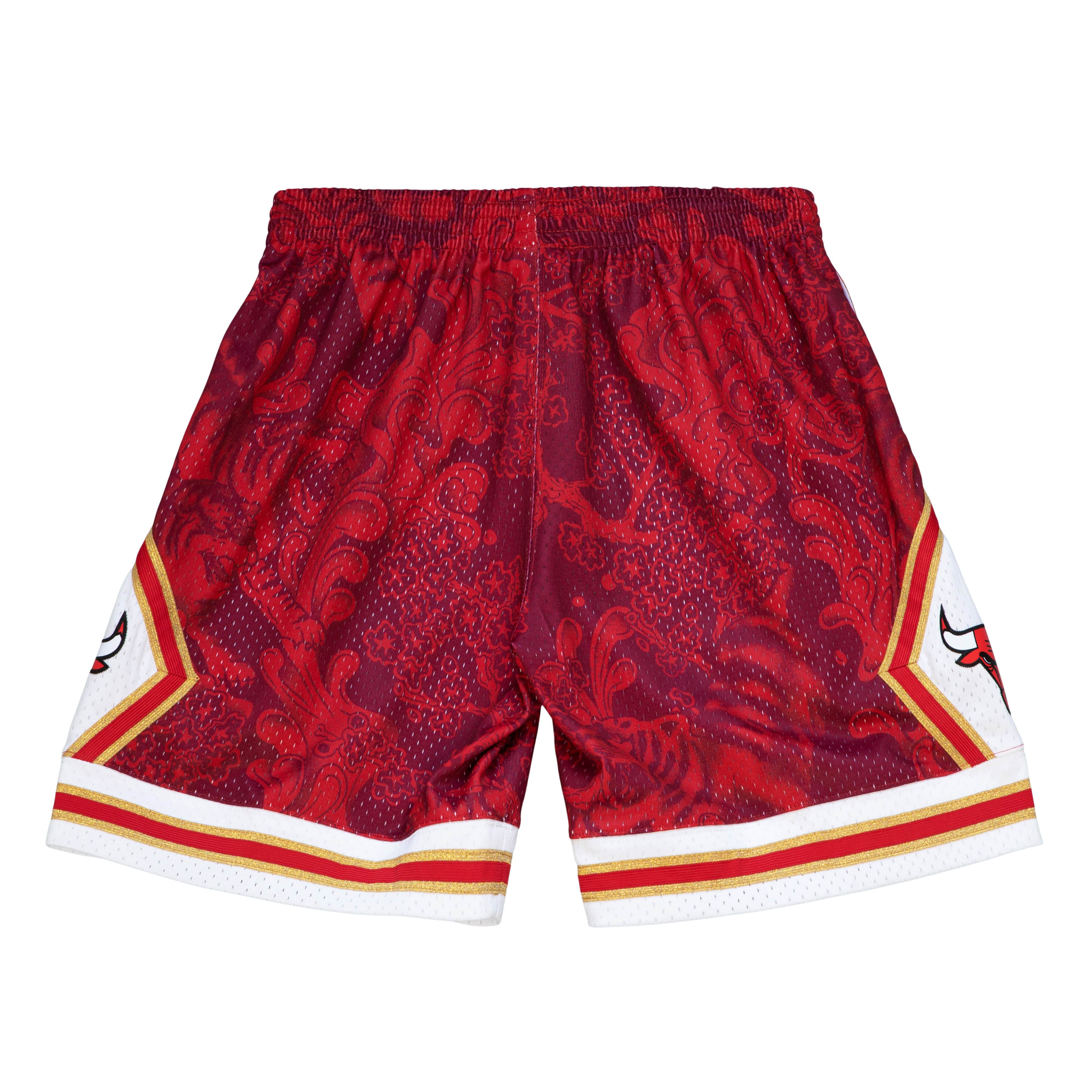Mitchell and ness bulls swingman shorts hotsell