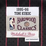 All Brands A-Z Men NBA Chicago Bulls Swingman Jersey Toni Kukoč Black ’95-96 SJY18082CBU95TK - TANK TOPS - Canada