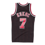 All Brands A-Z Men NBA Chicago Bulls Swingman Jersey Toni Kukoč Black ’95-96 SJY18082CBU95TK - TANK TOPS - Canada