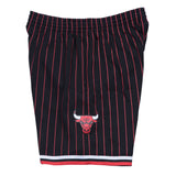 Mitchell & Ness Men NBA Chicago Bulls Swingman Short Black Stripe ’96-97 SMSHCBUK96 - SHORTS - Canada