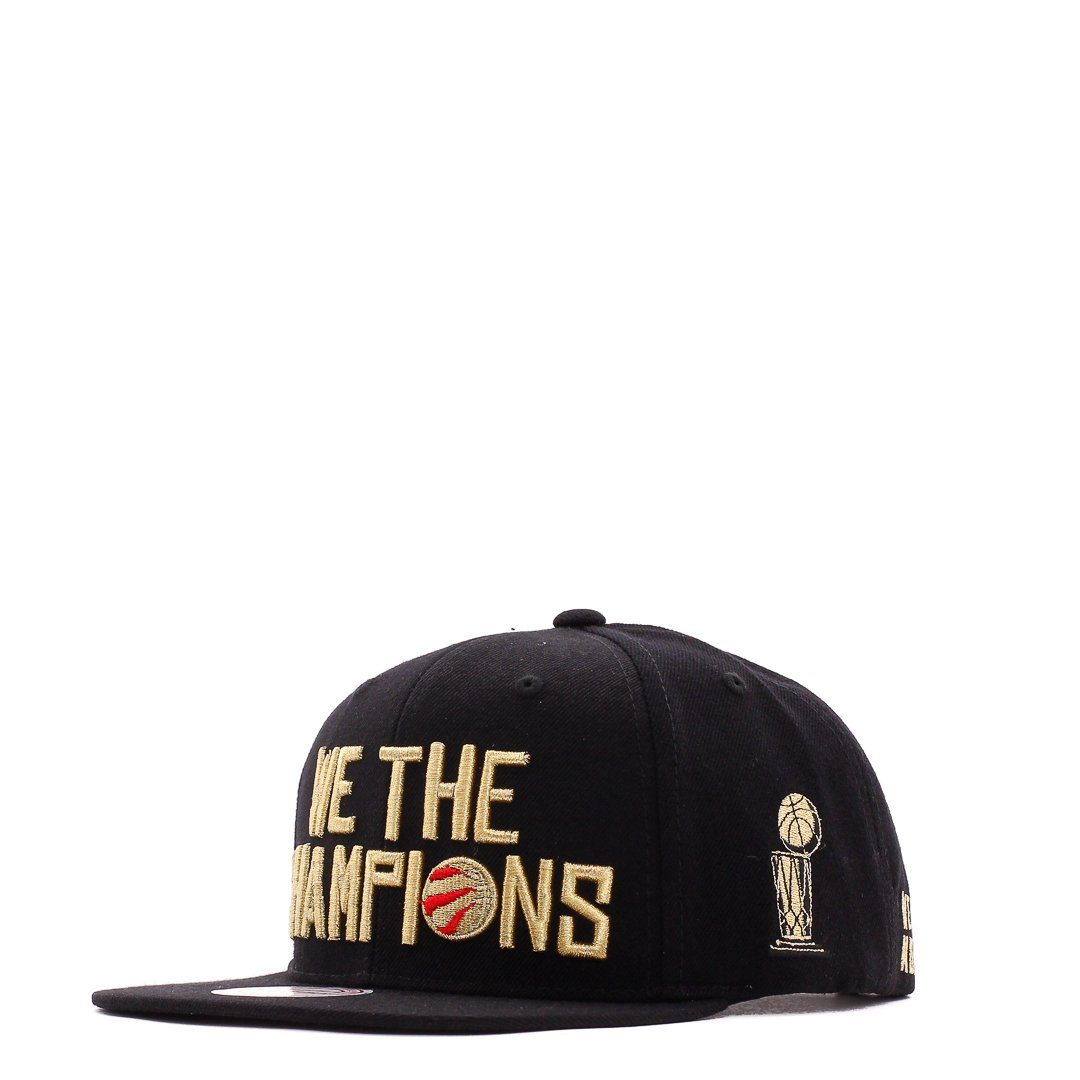 HEADWEAR - Mitchell & Ness NBA Toronto Raptors We The Champions Snapback Black HCWTCHMPSKWTN19