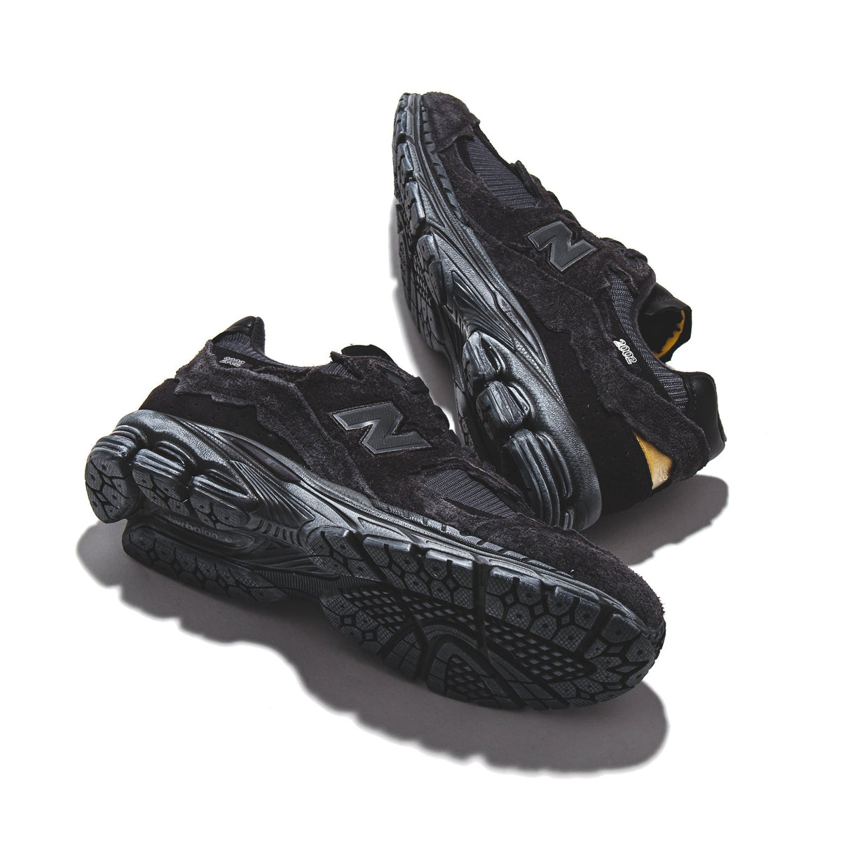New Balance Men 2002R Phantom M2002RDB - FOOTWEAR - Canada