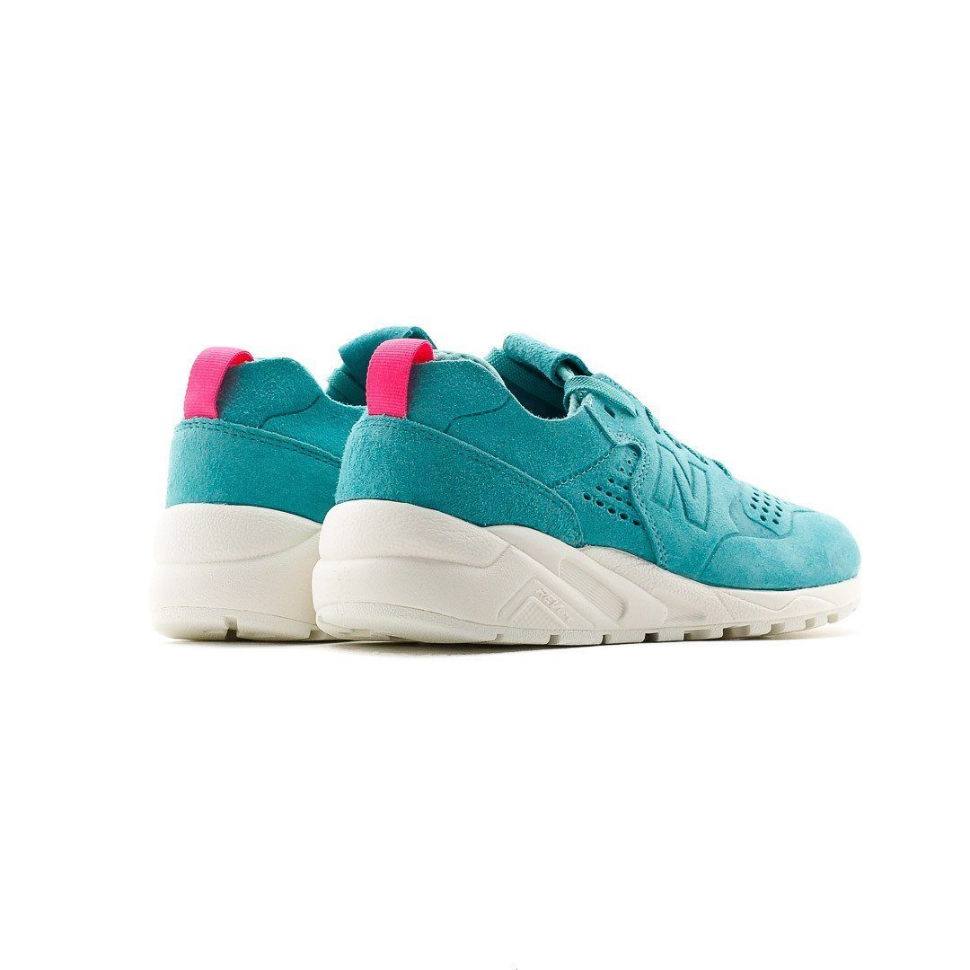 New Balance Women Deconstructed Green Pink Shoes WRT580DT - FOOTWEAR - Solestop.com - Canada