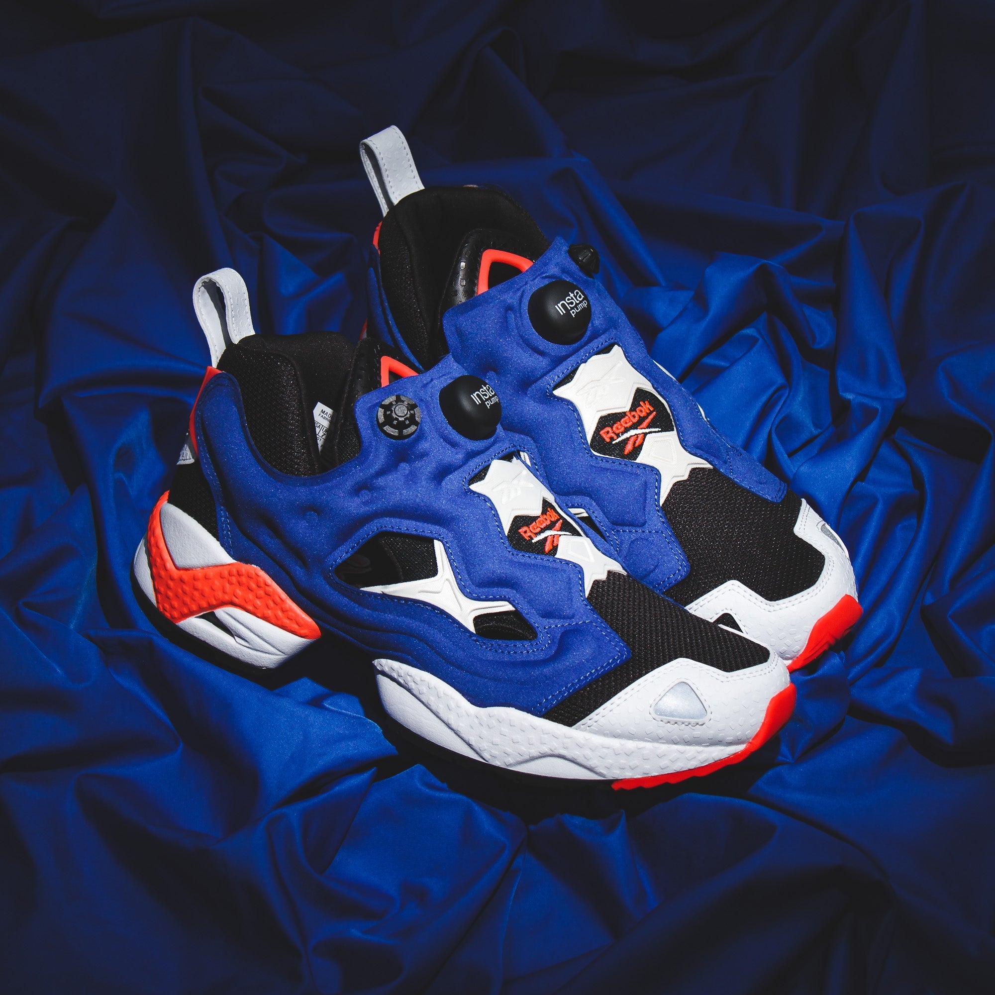 Reebok Classics Men Instapump Fury 95 Blue Black GX2664 - FOOTWEAR - Canada