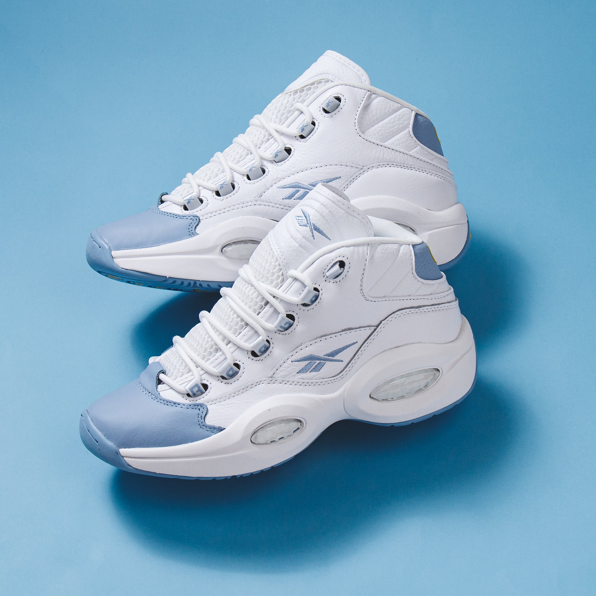 Reebok Classics Men Question Denver Nuggets Allen Iverson Mid White Blue GW8854 - FOOTWEAR - Canada