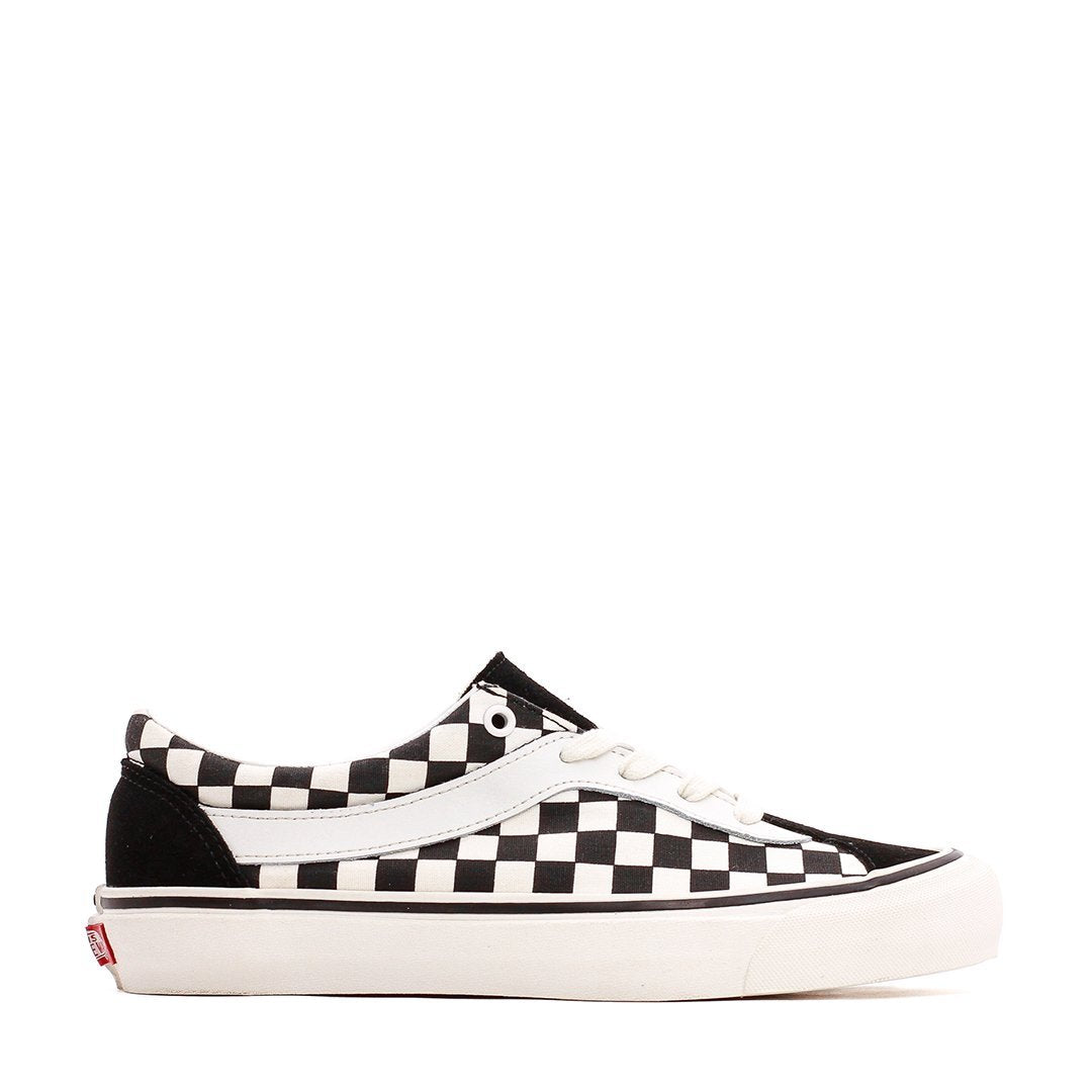 Vans Men UA Bold NI Checkerboard VN0A3WLPR6R - FOOTWEAR - Solestop.com - Canada Main image