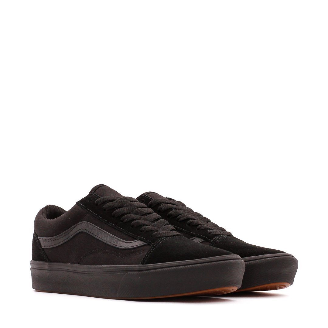 Vans UA ComfyCush Old Skool Classic Triple Black Core VN0A3WMAVND Secondary image