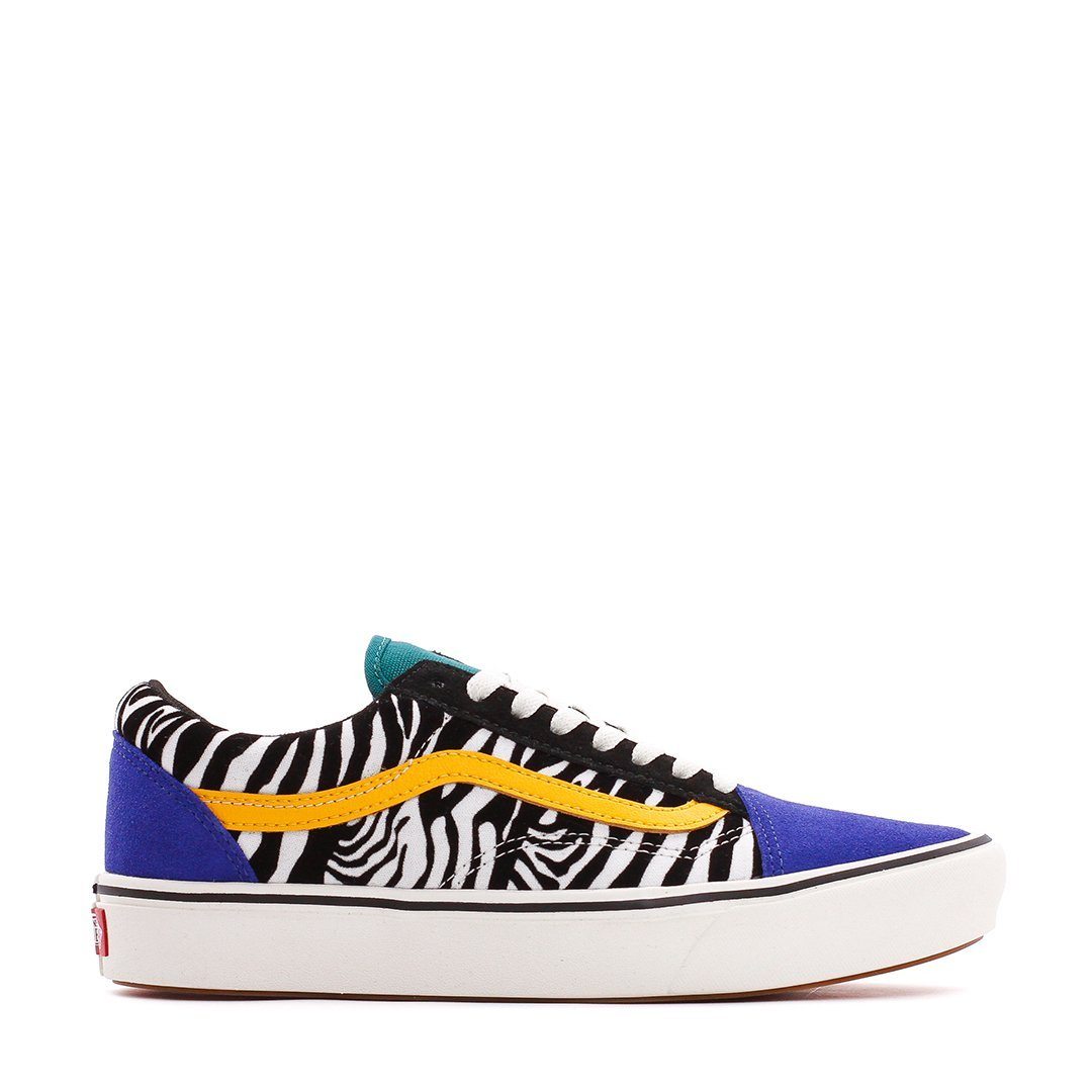 FOOTWEAR - Vans UA ComfyCush Old Skool Zebra Tidepool Surf The Web Women VN0A3WMAVWT Main image